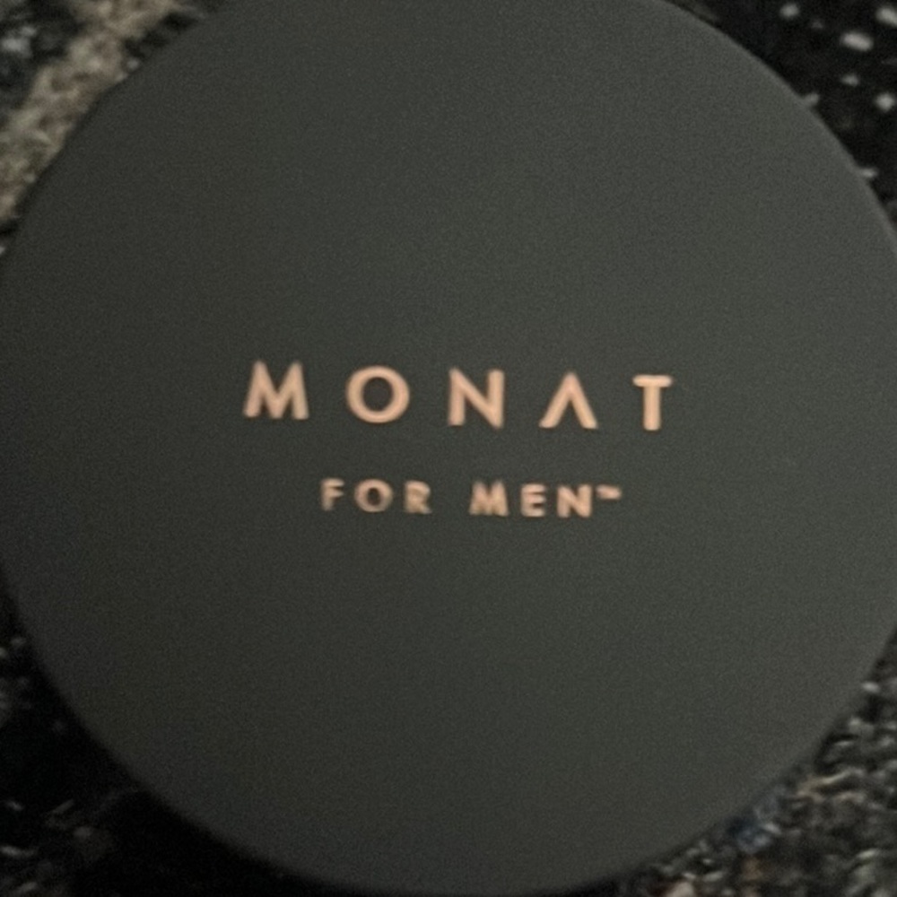 New Seal  Monat Molding Shine Pomade - Medium Hold - Picture 3 of 13